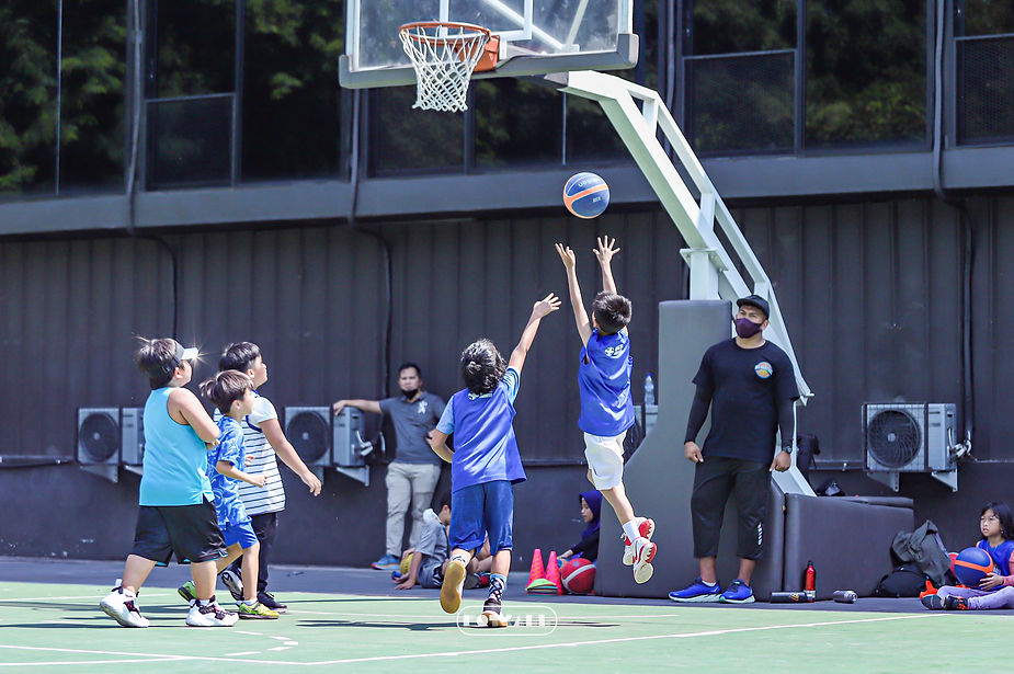 panjang dan lebar lapangan bola basket